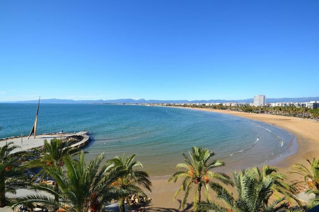 Bonito Apartamento Con Piscina Salou Esterno foto