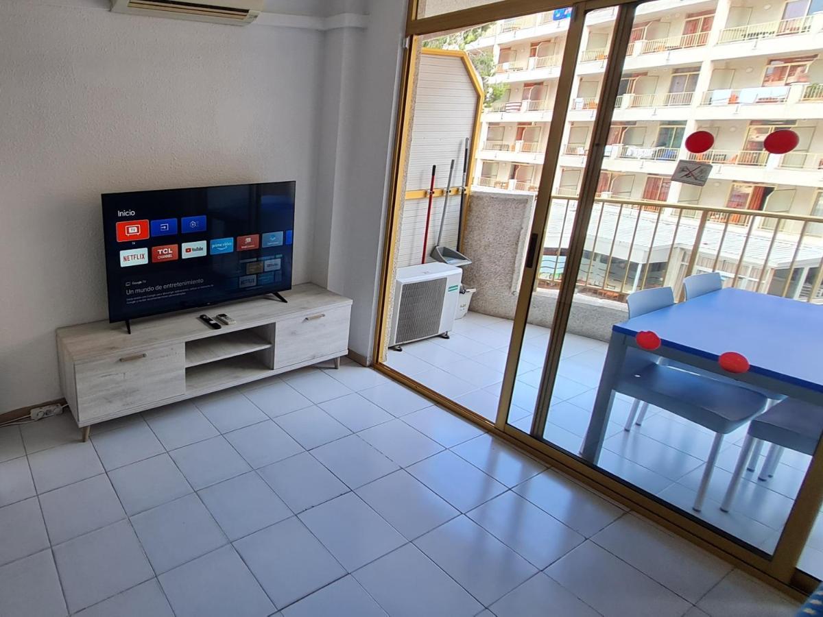 Bonito Apartamento Con Piscina Salou Esterno foto