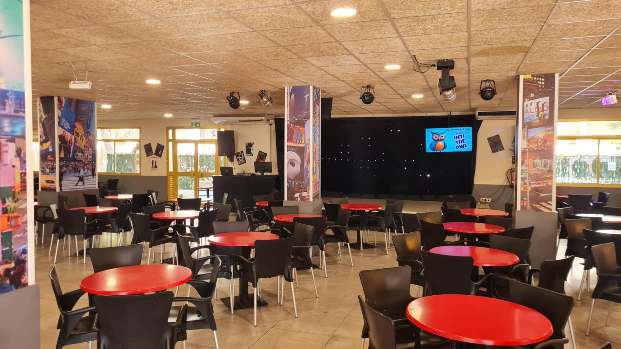 Bonito Apartamento Con Piscina Salou Esterno foto