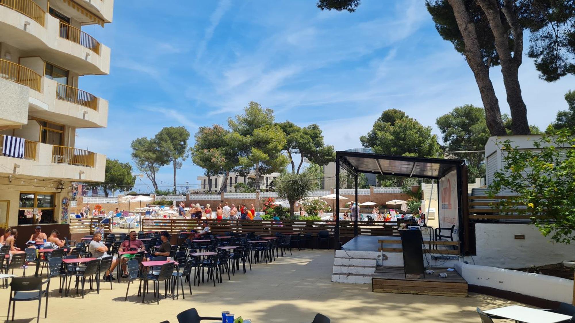 Bonito Apartamento Con Piscina Salou Esterno foto